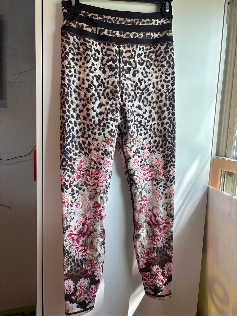 Johnny Was  Active Floral & Leopard Print Leggings in Pink, Black and Cream